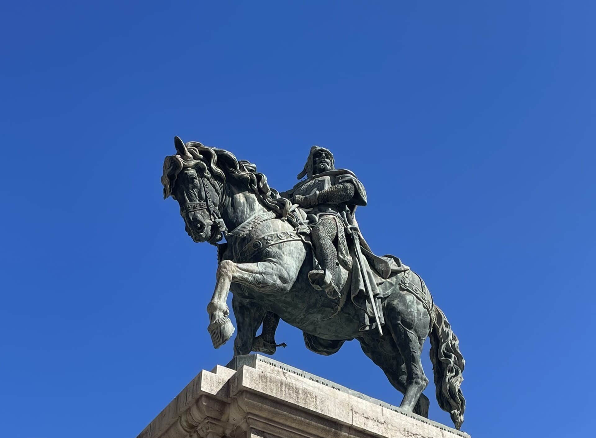 Equestrian statue of King James I in Valencia’s Parterre Gardens, a historic landmark in Valencia Old Town.